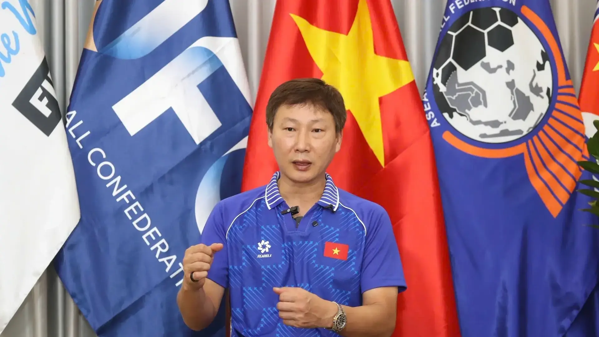 HLV Kim Sang Sik sẵn sàng cho những thành công mới